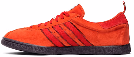 C.P. Company x adidas タバコ "赤夜" BD7959 Lookbook C.P. Company x adidas タバコ "赤夜" BD7959