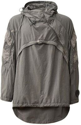 C.P. 컴퍼니 x 키코 코스타디노프 SS24 스틸 그레이 후드 루즈 핏 집업 재킷 남성용. CSOW004A005991G919 Order C.P. 컴퍼니 x 키코 코스타디노프 SS24 스틸 그레이 후드 루즈 핏 집업 재킷 남성용. CSOW004A005991G919