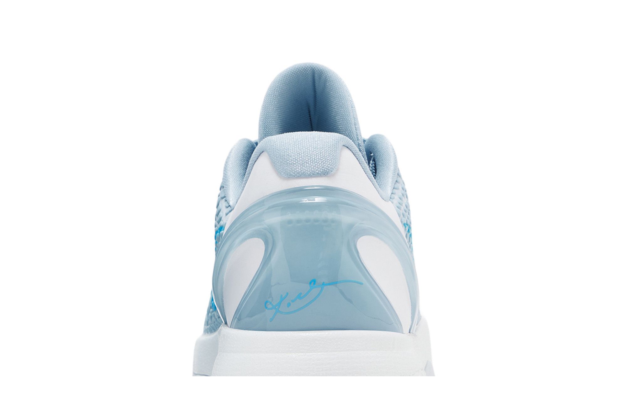 Sizing 케이틀린 클락 x 나이키 줌 코비 6 프로트로 '라이트 아모리 블루' IO3672-400