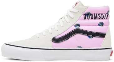 Cali Thornhill Dewitt x Vans Vault Sk8-Hi LX 'Preludio Rosado del Apocalipsis' VN0A4CS561G Lookbook Cali Thornhill Dewitt x Vans Vault Sk8-Hi LX 'Preludio Rosado del Apocalipsis' VN0A4CS561G
