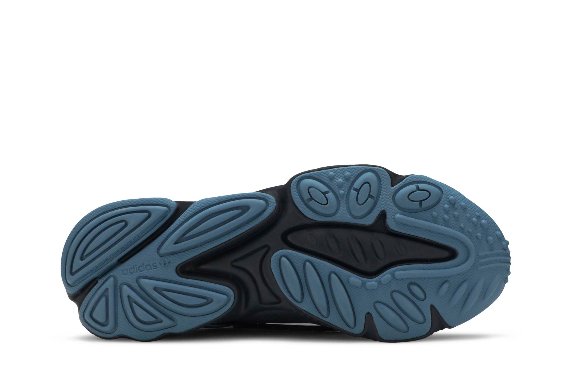 Shop 콜 오브 듀티 x 푸샤 티 x 아디다스 오즈위고 '모던 워페어' FW3028