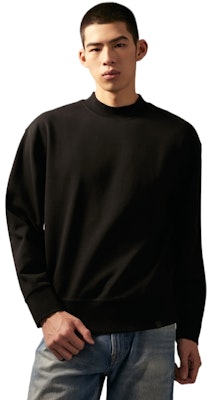 Calvin Klein Casual Solid Color Loose Fit Crewneck Sweatshirt. J326134 Shop Calvin Klein Casual Solid Color Loose Fit Crewneck Sweatshirt. J326134