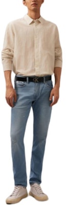 Calvin Klein Jeans Retro Klasik Distressed Stretch Tapered Denim Biru Muda J326117-1AA Order Calvin Klein Jeans Retro Klasik Distressed Stretch Tapered Denim Biru Muda J326117-1AA