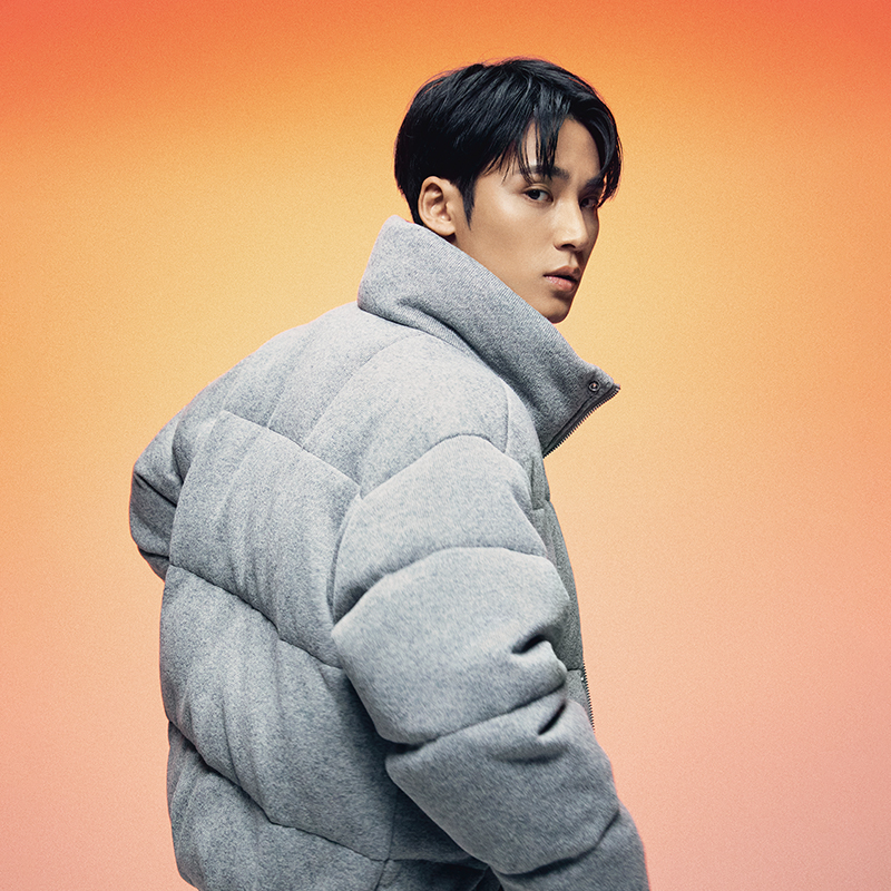 Lookbook Calvin Klein Jaket Down Kolar Berdiri - Kelabu Abu-Abu J326659