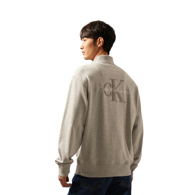 Shop Calvin Klein Sudadera Casual Bordada Half-Zip Algodón Gris Perla. J326697