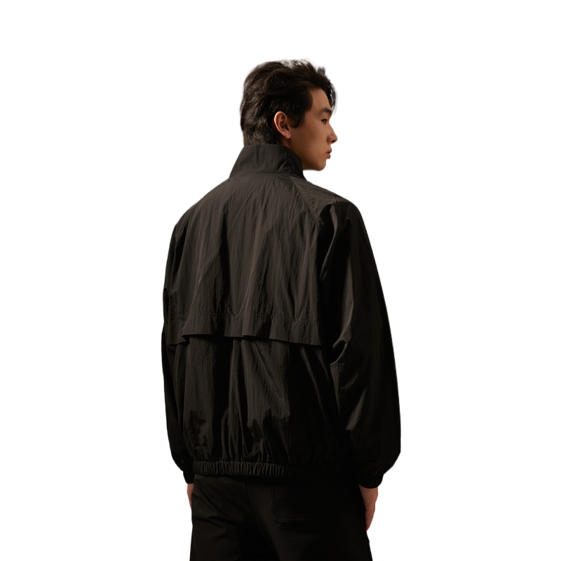 Purchase Calvin Klein 輕量防水戶外運動夾克 J326960