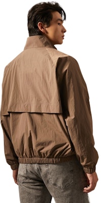 Calvin Klein 輕量防水戶外運動夾克 J326960 1