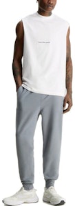 Calvin Klein Pantalones Jogger de Punto Gris con Logo Impreso. J30J322484-PN6 Sizing Calvin Klein Pantalones Jogger de Punto Gris con Logo Impreso. J30J322484-PN6