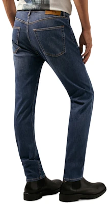 Calvin Klein Jeans Denim Biru Stretch Tapered Anti Lembap J326410 Purchase Calvin Klein Jeans Denim Biru Stretch Tapered Anti Lembap J326410