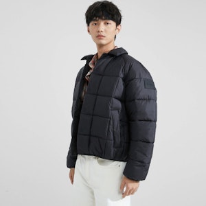 CALVIN KLEIN Chaqueta Acolchada Cuadros con Botones Color Negro Espacial J324058-BEH Details for CALVIN KLEIN Chaqueta Acolchada Cuadros con Botones Color Negro Espacial J324058-BEH