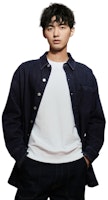 Calvin Klein Jaket Denim Retro Classic Cetakan Naga Biru Gelap J324908 Shop Calvin Klein Jaket Denim Retro Classic Cetakan Naga Biru Gelap J324908