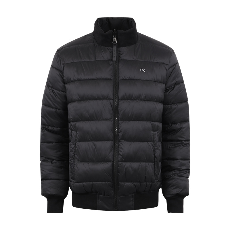 Purchase Chaqueta Reversible Rompeviento Calvin Klein con Cuello Alto. CM208389