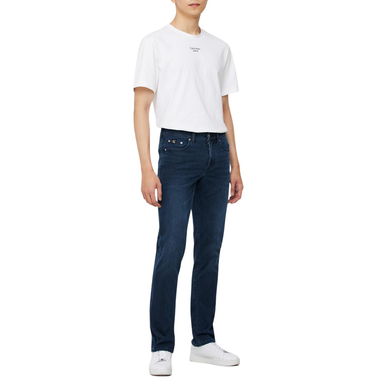 Purchase Calvin Klein 修身牛仔褲 藍黑款 簡約舒適。 J325392-1BJ