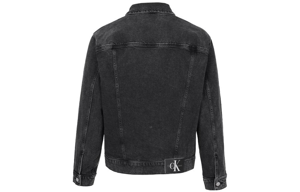 Lookbook CALVIN KLEIN Chaqueta Gris de Manga Larga con Botón Sencillo J30J321003-1BY