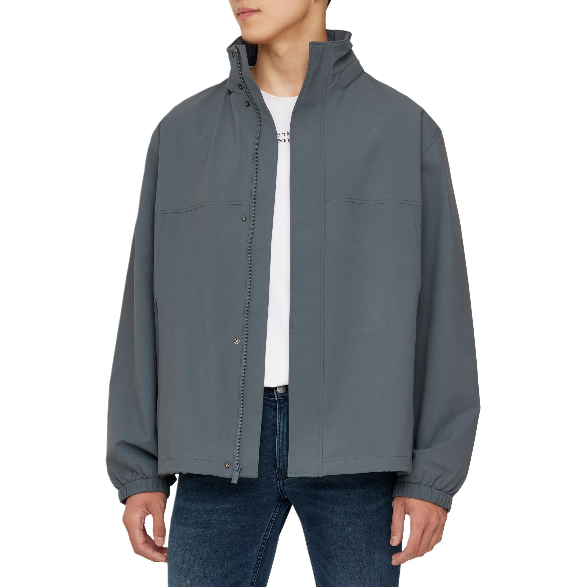 Shop Chaqueta Calvin Klein Gris Oscuro con Cremallera y Mangas Largas Ajustadas. 40BM510-CKP