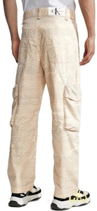 캘빈클라인 타이다이 베이지 루즈핏 포켓 지퍼 카고 팬츠. J323145 Shop 캘빈클라인 타이다이 베이지 루즈핏 포켓 지퍼 카고 팬츠. J323145