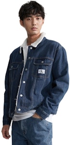 カルバン・クライン ヴィンテージデニムジャケット シェルパ裏地&スタッズ襟付き J325844 Shop カルバン・クライン ヴィンテージデニムジャケット シェルパ裏地&スタッズ襟付き J325844