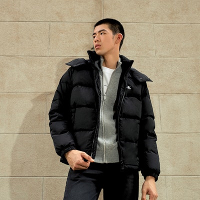 Calvin Klein Waterproof Down Hooded Jacket for Casual and Commuter Use J326807 Sizing Calvin Klein Waterproof Down Hooded Jacket for Casual and Commuter Use J326807