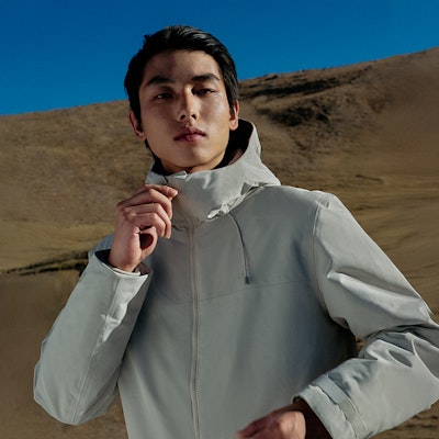 Calvin Klein Jaket Luar Tahan Angin dan Air Bertudung. J326431 4