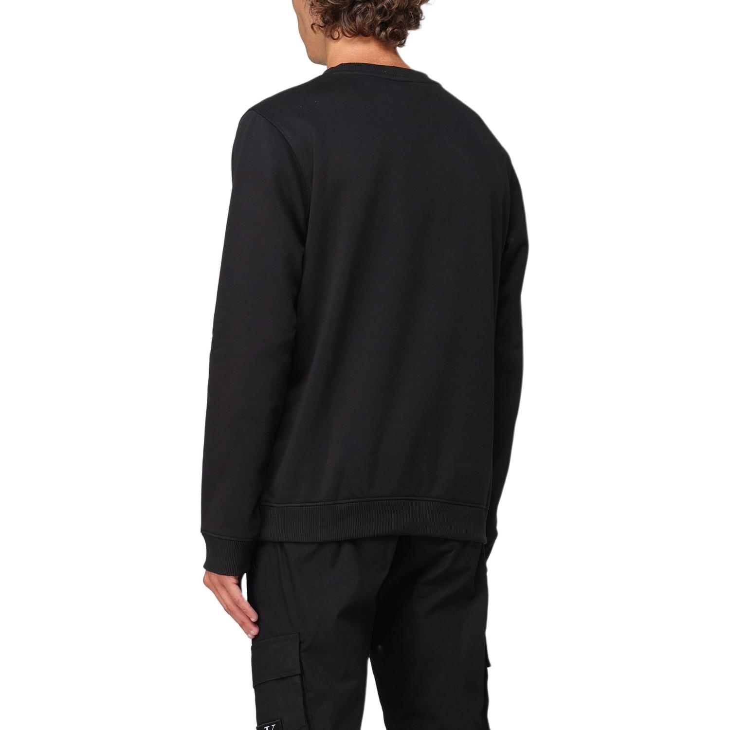 Lookbook Calvin Klein 黑色圓領標誌長袖衛衣 J30J326034-BEH