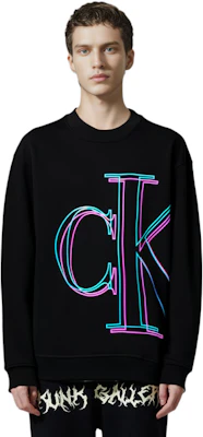 Calvin Klein 男士黑色宽松版型圆领卫衣 J30J320840 Cheap Calvin Klein 男士黑色宽松版型圆领卫衣 J30J320840