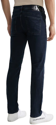 캘빈클라인 캐주얼 슬림핏 패치 스트레치 진 다크 블루 유니섹스. J324353-1BJ Purchase 캘빈클라인 캐주얼 슬림핏 패치 스트레치 진 다크 블루 유니섹스. J324353-1BJ