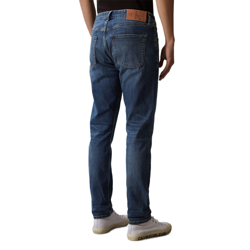 Purchase Calvin Klein 男士休閒修身錐形彈性牛仔褲 J3230891A4