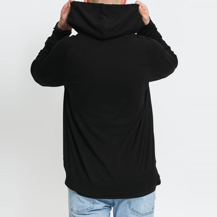 Shop Calvin Klein CK SS23 黑色logo印花休闲连帽衫. NM1865E-001