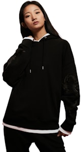 Calvin Klein Hoodie Unisex Hitam Putih Bordir Naga Space Black. J400357 Purchase Calvin Klein Hoodie Unisex Hitam Putih Bordir Naga Space Black. J400357