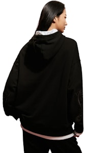 Calvin Klein Hoodie Unisex Hitam Putih Bordir Naga Space Black. J400357 Details for Calvin Klein Hoodie Unisex Hitam Putih Bordir Naga Space Black. J400357