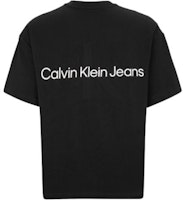 CALVIN KLEIN Kaos Unisex Lengan Pendek Logo Embossed Crewneck. J400280-BEH Lookbook CALVIN KLEIN Kaos Unisex Lengan Pendek Logo Embossed Crewneck. J400280-BEH