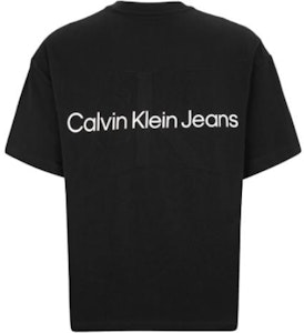 Camiseta Unisex Calvin Klein Logo Grabado Cuello Redondo Manga Corta. J400280-BEH Lookbook Camiseta Unisex Calvin Klein Logo Grabado Cuello Redondo Manga Corta. J400280-BEH