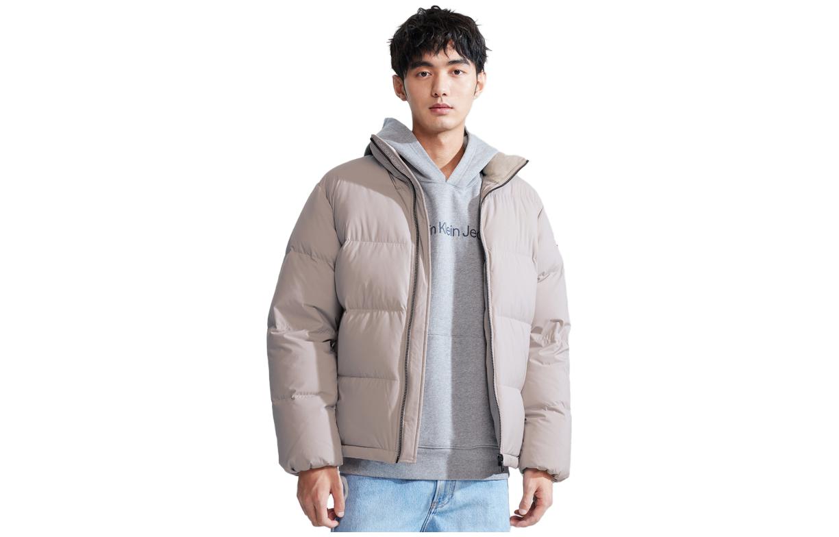 CALVIN KLEIN Fall/Winter  Logo Embroidered Patch Down Jacket. J323229 圖 6