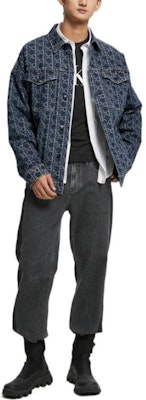 CALVIN KLEIN FW22 Logo Print Denim Jacket Long Sleeve Men’s Deep Blue J322251-1BJ Lookbook CALVIN KLEIN FW22 Logo Print Denim Jacket Long Sleeve Men’s Deep Blue J322251-1BJ