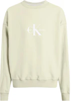 Calvin Klein Jeans Letter Logo Relaxed Crewneck Sweatshirt Green ( EU Version) J30J325426-LFU Calvin Klein Jeans Letter Logo Relaxed Crewneck Sweatshirt Green ( EU Version) J30J325426-LFU