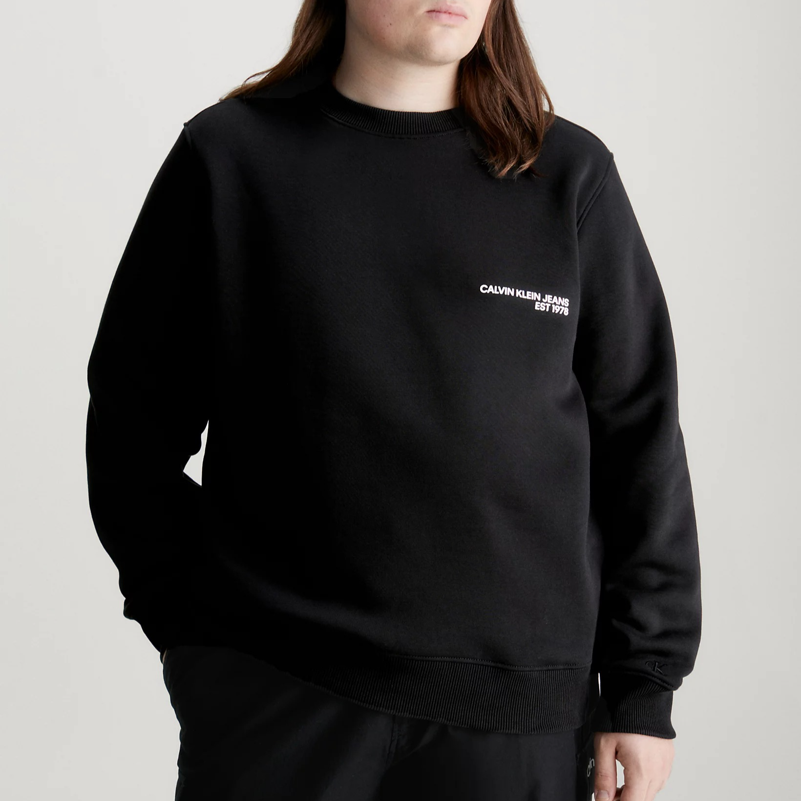 Purchase 卡尔文克莱因牛仔简约Logo印黑色长袖卫衣男士欧版 J30J324625-BEH