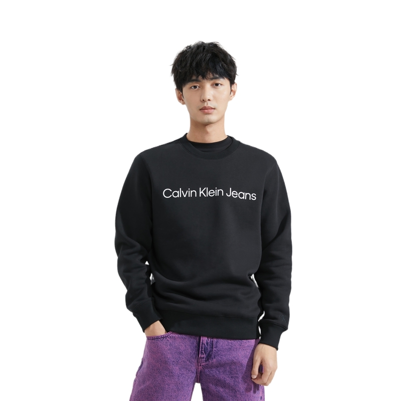 Shop Calvin Klein标志印花羊毛圆领卫衣男女通用休闲版 J322333