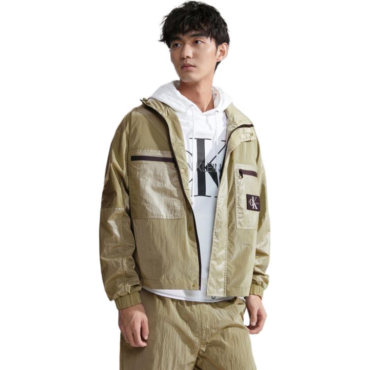 Lookbook カルバンクライン ロゴパッチ ジップアップ フーディ ジャケット メンズ セージグリーン J324663-LIX