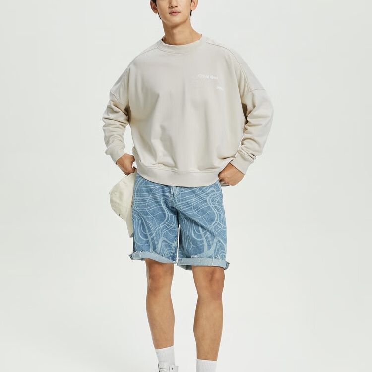 Lookbook Calvin Klein 极简字母宽松版男女同款休闲圆领卫衣 - 米白色 J400142-ACF