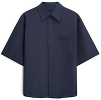 Calvin Klein Baju Kapas Longgar Minimalis Uniseks Biru Navy 40769STPPK Order Calvin Klein Baju Kapas Longgar Minimalis Uniseks Biru Navy 40769STPPK