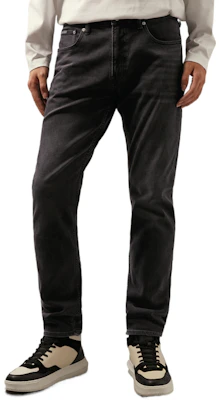 Calvin Klein 極簡復古直筒牛仔褲 黑色 (). J327353 Shop Calvin Klein 極簡復古直筒牛仔褲 黑色 (). J327353