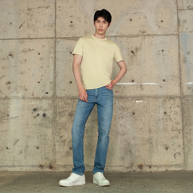 Calvin Klein Minimalist Vintage Straight Leg Light Blue  Jeans. J325385 圖 4