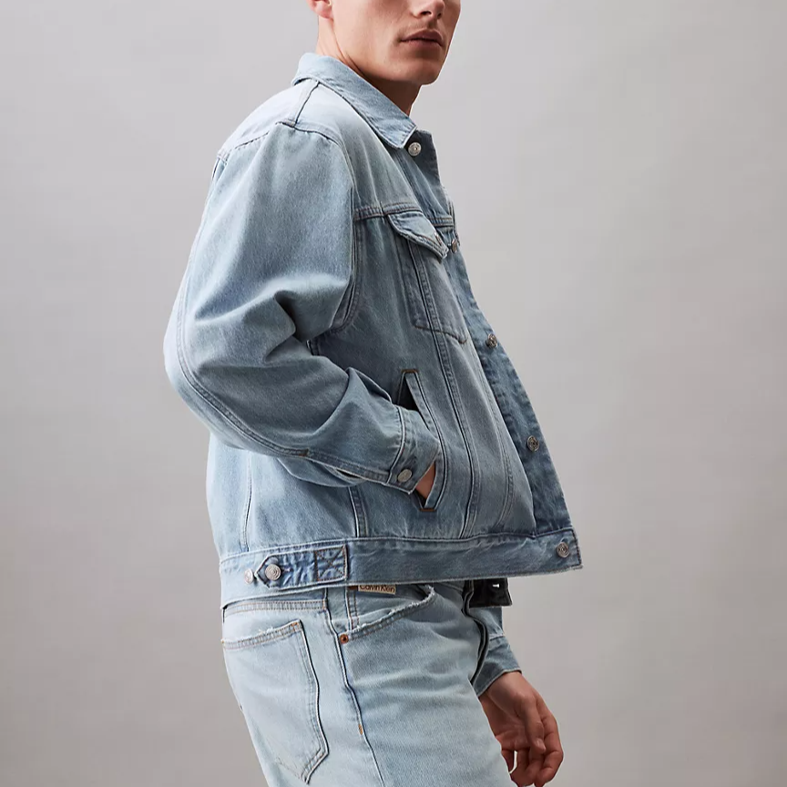 Purchase 卡尔文克莱因宽松版蓝色牛仔夹克 40EM740-400