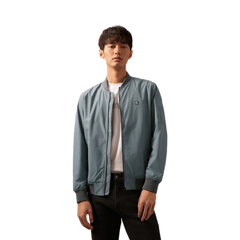 Shop CALVIN KLEIN Chaqueta con Cuello Béisbol y Logo Bordado Solid. J323578-1