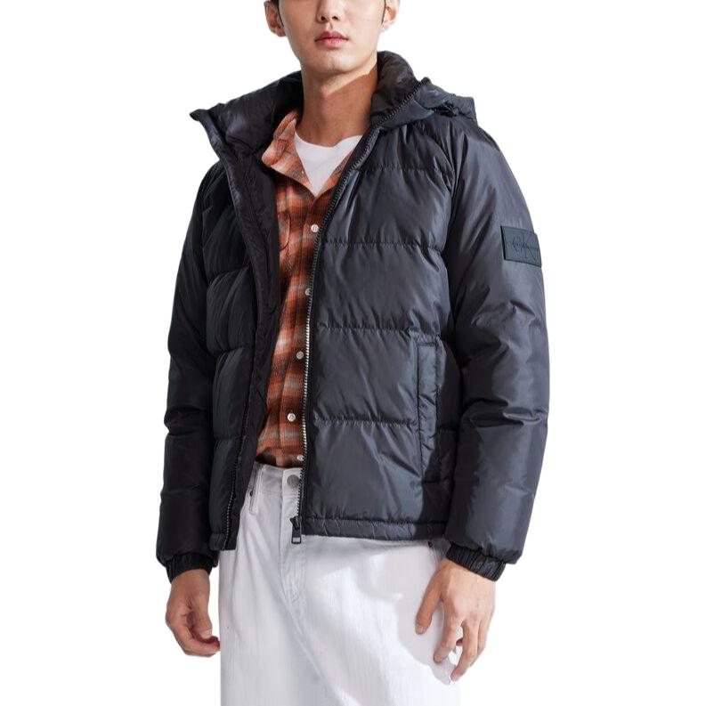 Lookbook CALVIN KLEIN Jaket Musim Sejuk Hooded Hitam Unisex Lelaki Wanita. J324341-BEH