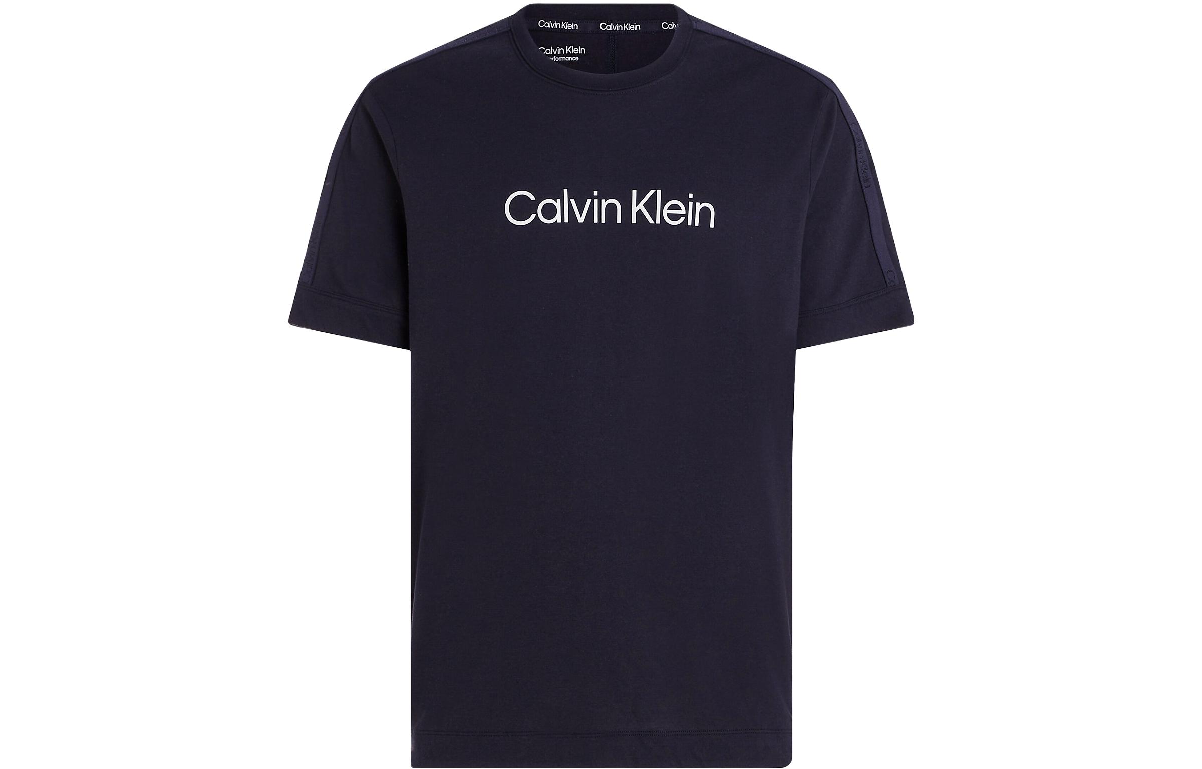 Order CALVIN KLEIN SS23 Baju-T Crewneck Hitam Cetakan Huruf Lengan Pendek Lelaki. 00GMS3K104-BAE