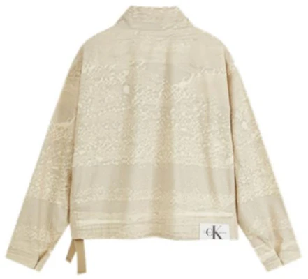 Calvin Klein SS23 标志抽绳夹克 浅卡其 J322944-0F4 Lookbook Calvin Klein SS23 标志抽绳夹克 浅卡其 J322944-0F4