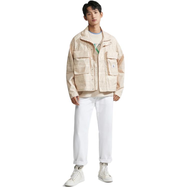 Shop Calvin Klein SS23 标志抽绳夹克 浅卡其 J322944-0F4