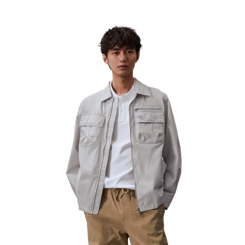 Cheap CALVIN KLEIN SS24 Jaket Kerja Kasual Bordir Saku Zip-Up. J325507
