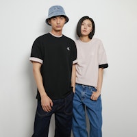 CALVIN KLEIN SS24 Baju-T Logo Embossed Kapas Unisex Berat Santai. J400377 18